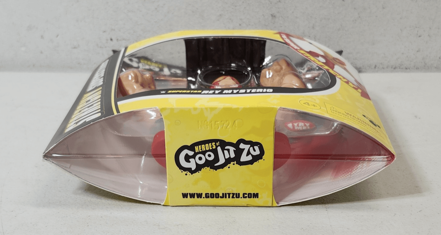 Heroes Of Goo Jit Zu WWE Stretchy Superstar Rey Mysterio Kids Toy NEW - Thumbnail 4