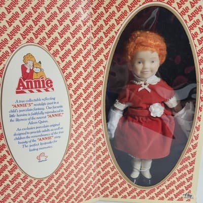 Annie Doll Porcelain Vintage Applause No. 8904 With Box 1982 - Thumbnail 2