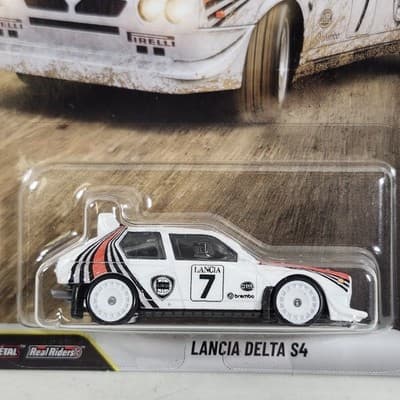Hot Wheels Premium Lancia Delta S4 Thrill Climbers White Car 1/64 Toy Vehicle - Thumbnail 2