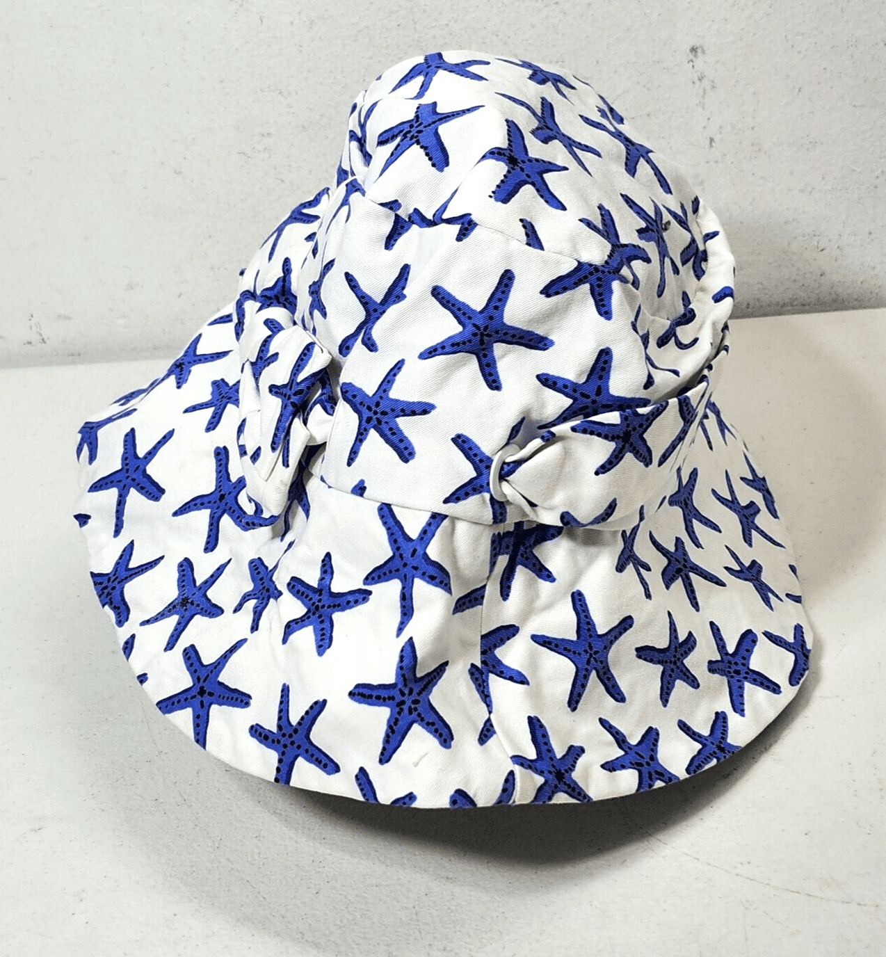 Broome Street Women's Bucket Hat One Size White Blue Star Design With Bow - Thumbnail 3