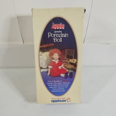 Annie Doll Porcelain Vintage Applause No. 8904 With Box 1982 - Thumbnail 6
