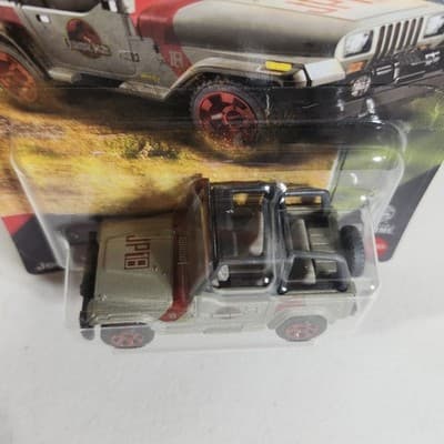 Matchbox Jurassic World Jeep Wrangler #18 Car 1/64 Toy Vehicle NEW - Thumbnail 3