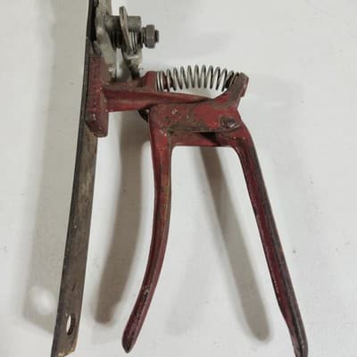 Vintage Wiss Grass Clippers Shears Lawn Hedge Plant Trimming Locking Model 57H - Thumbnail 3
