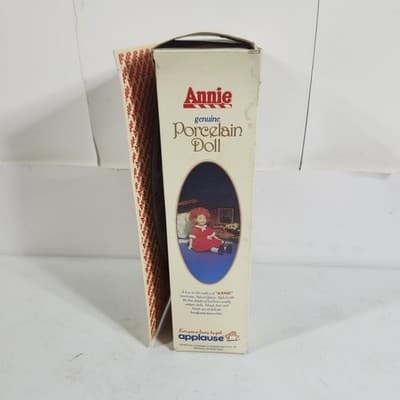 Annie Doll Porcelain Vintage Applause No. 8904 With Box 1982 - Thumbnail 7