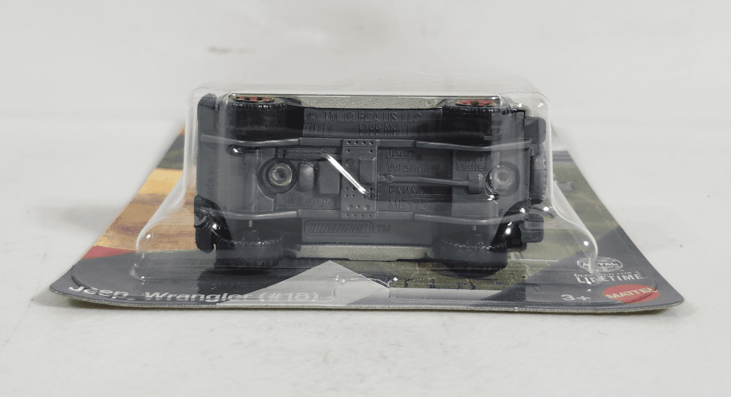 Matchbox Jurassic World Jeep Wrangler #18 Car 1/64 Toy Vehicle NEW - Thumbnail 4