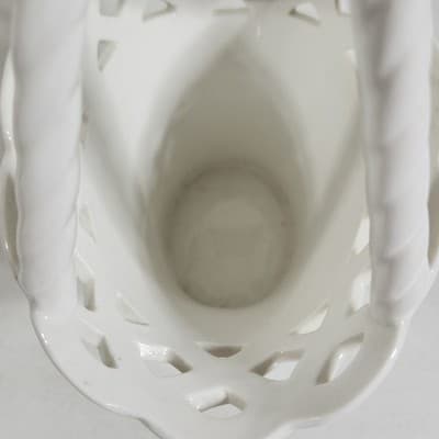 Mikasa White Glass Basket With Painted Holly Leaves 7" Home Decor Planter - Thumbnail 7