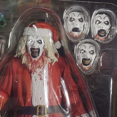 NECA Ultimate Art the Clown Terrifier 3 AF Bloody Santa Suit Walmart Exclusive - Thumbnail 3