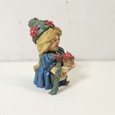 Mark Klaus Poinsettia Girl Figure Home Decor Resin - Thumbnail 9