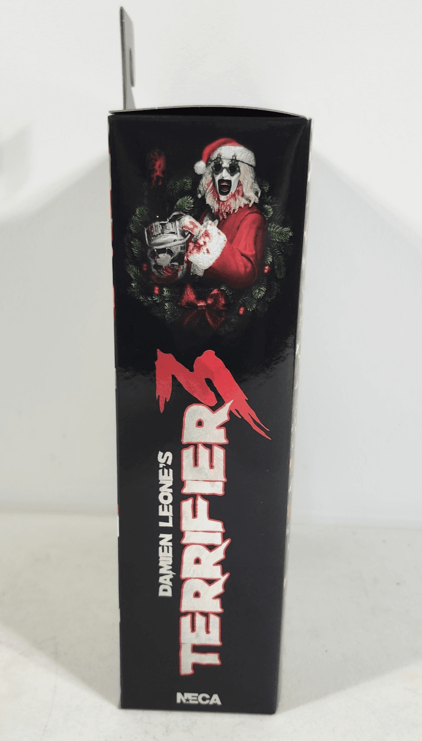 NECA Ultimate Art the Clown Terrifier 3 AF Bloody Santa Suit Walmart Exclusive - Thumbnail 7