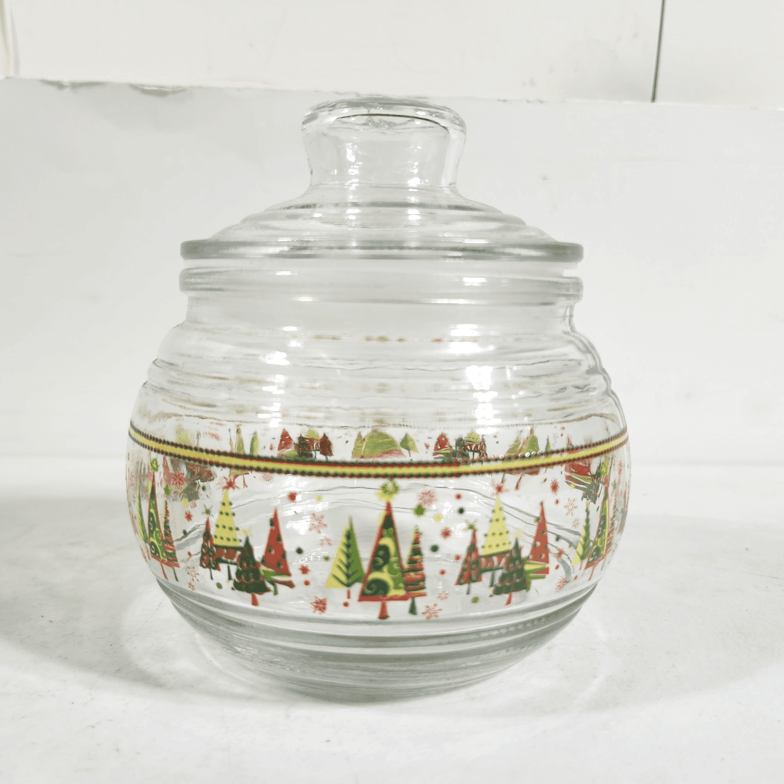 Greenbrier 4in Round Glass Christmas Trees Candy Jar W/ Sealable Lid - Thumbnail 2
