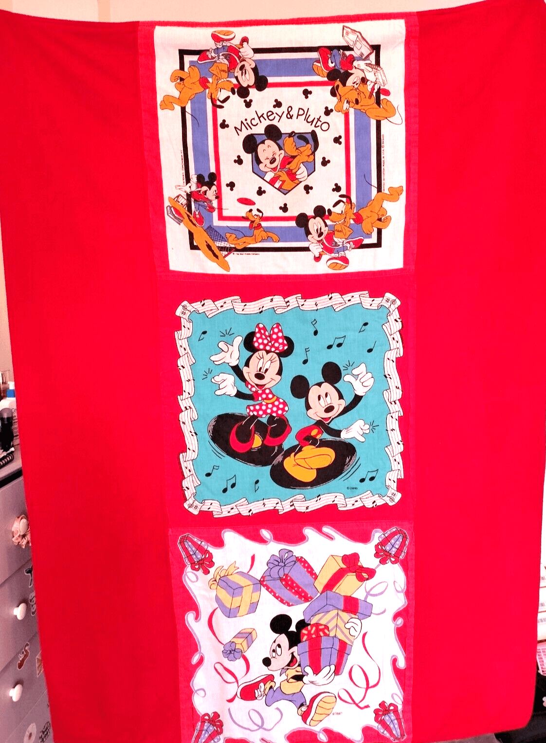 Vintage Disney Mickey Mouse & Pluto Blanket 41" X 60" Made In USA - Thumbnail 2