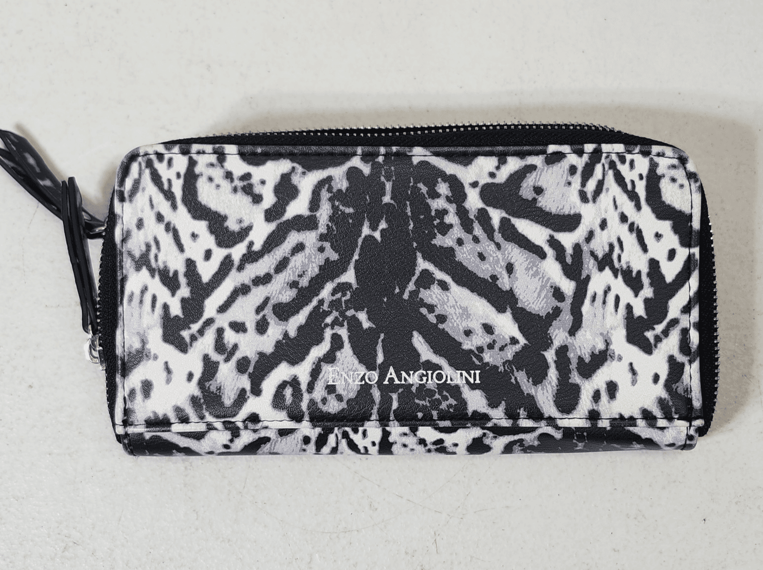 ENZO ANGIOLINI Womens Zip-Around Clutch Wallet Wristlet Black White - Thumbnail 2