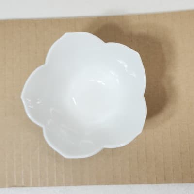Vintage White Flower Lotus Candle Holder Dish Glass 4" Home Decor - Thumbnail 3