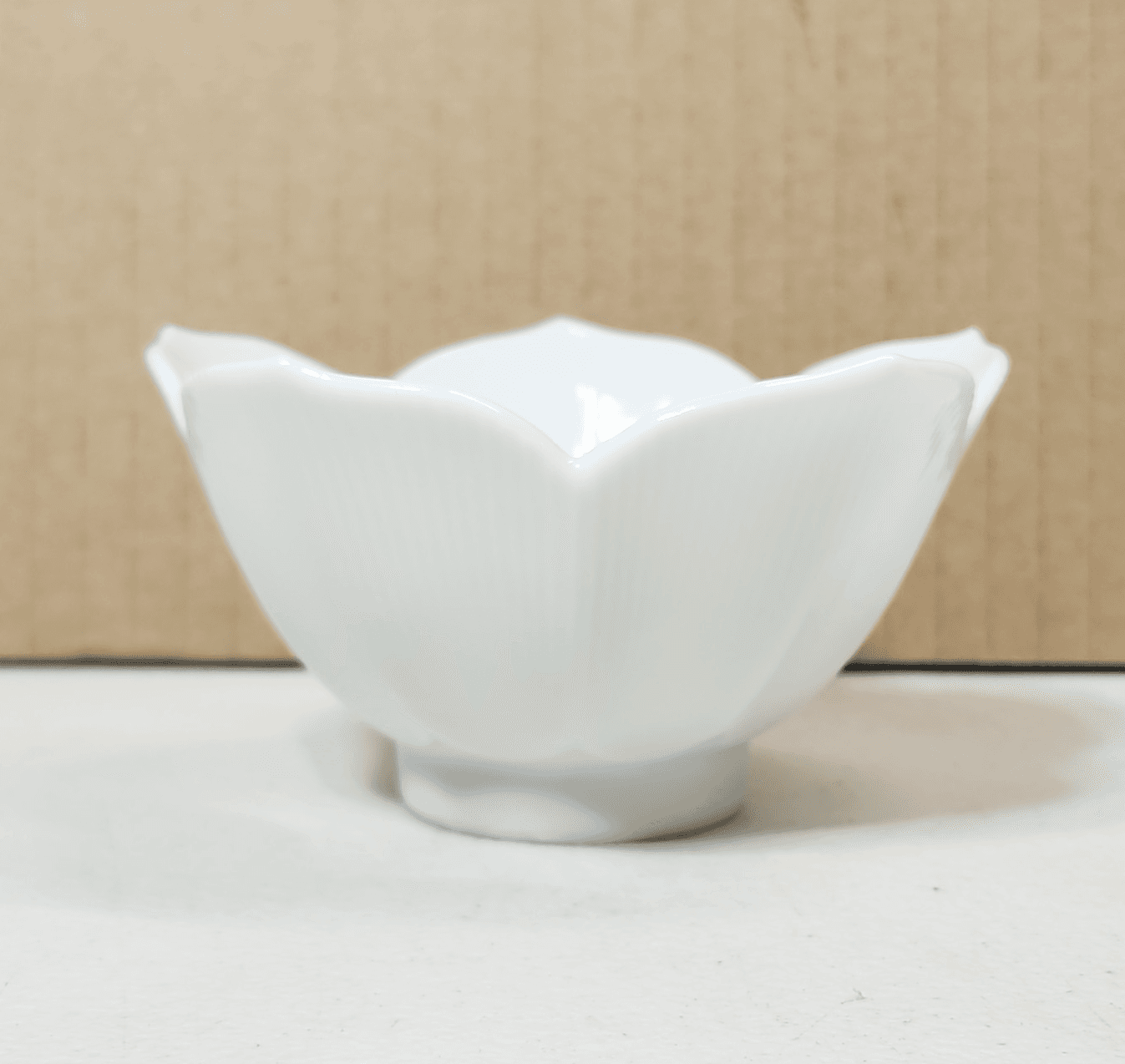 Vintage White Flower Lotus Candle Holder Dish Glass 4" Home Decor