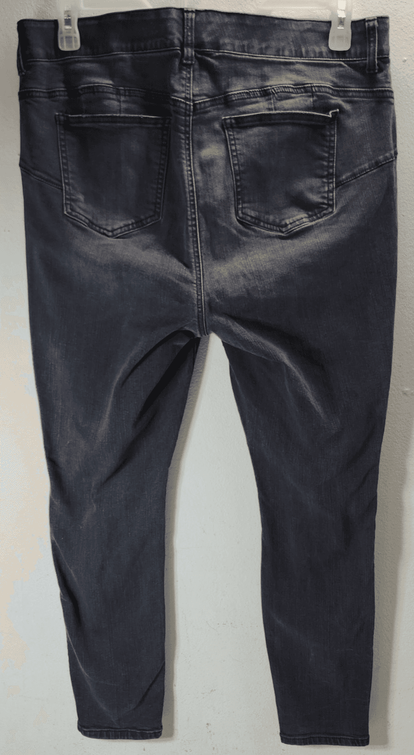 Torrid Jeans Womens 18S Black Denim Bombshell Skinny Premium Stretch Distressed - Thumbnail 6