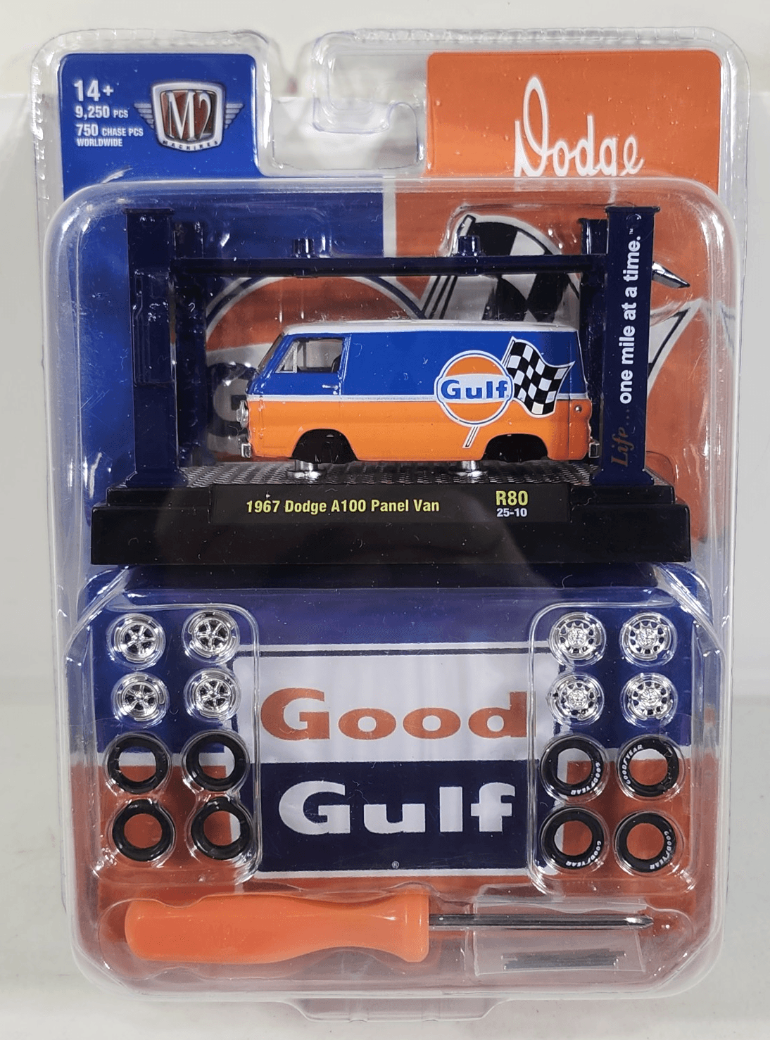 1/64th M2 Machines Model Kit R80 GULF 1967 Dodge A100 Panel Van Toy NEW