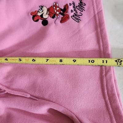 Disney Women's XS Shorts Pink Embroidered Minnie Mouse W/Pockets NEW - Thumbnail 3