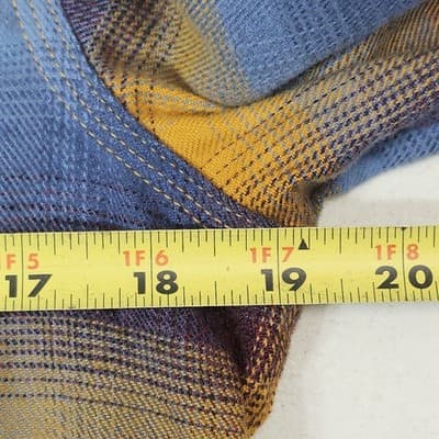 Treasure & Bond Men's Plaid Flannel Trim Fit Shirt Soft Size Small - Thumbnail 2