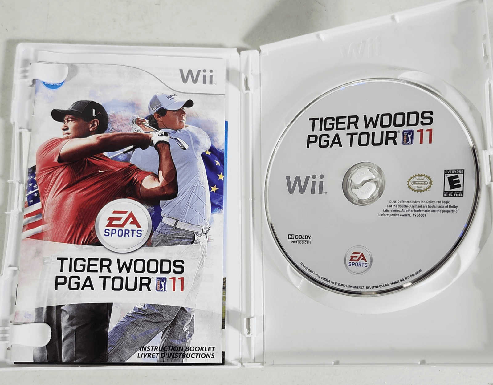 Tiger Woods PGA Tour 11 Nintendo Wii Video Game - Thumbnail 2