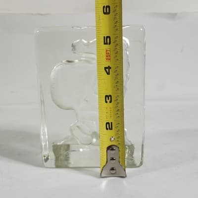 Clear Glass Rectangular Paperweight With 3D Santa Design - Thumbnail 7