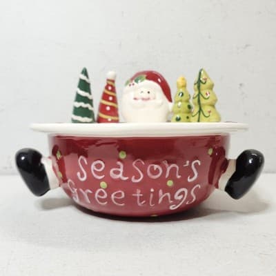 Porcelain Christmas Santa Bowl With 4 Holiday Tree Spreaders Knives