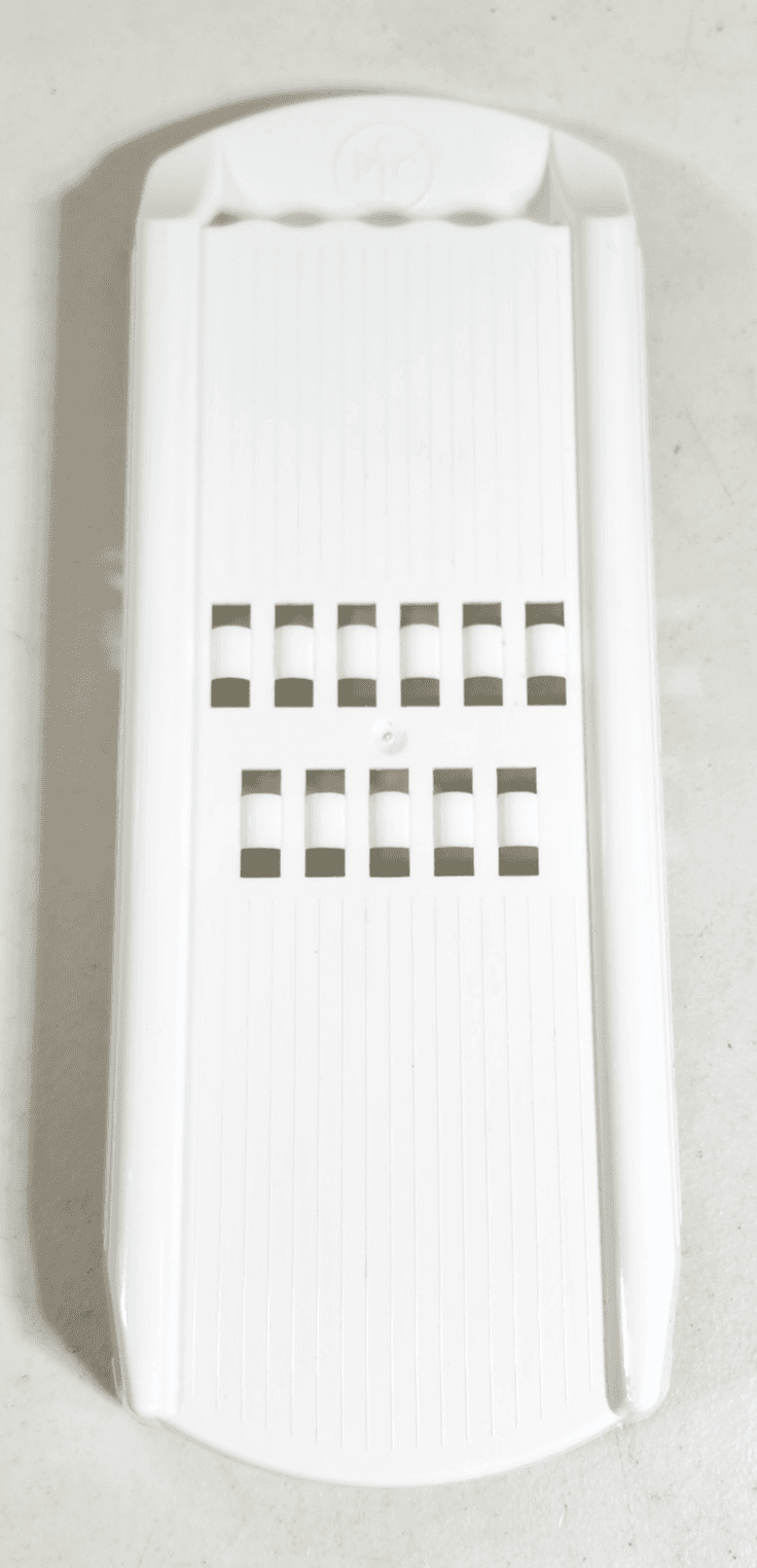 Pampered Chef Veggie Strip Maker #1145 Food Prep Kitchen Tool