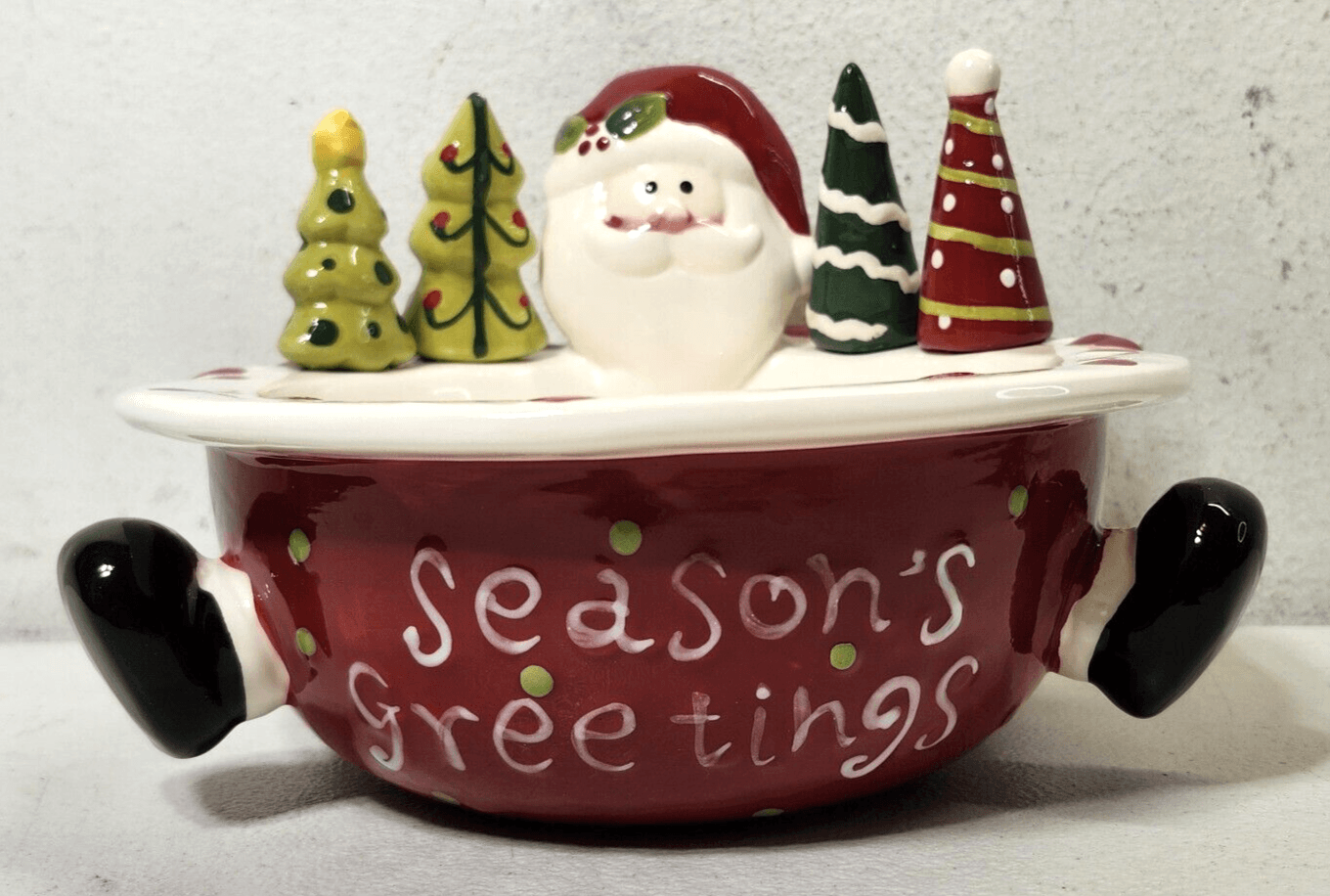 Porcelain Christmas Santa Bowl With 4 Holiday Tree Spreaders Knives - Thumbnail 14