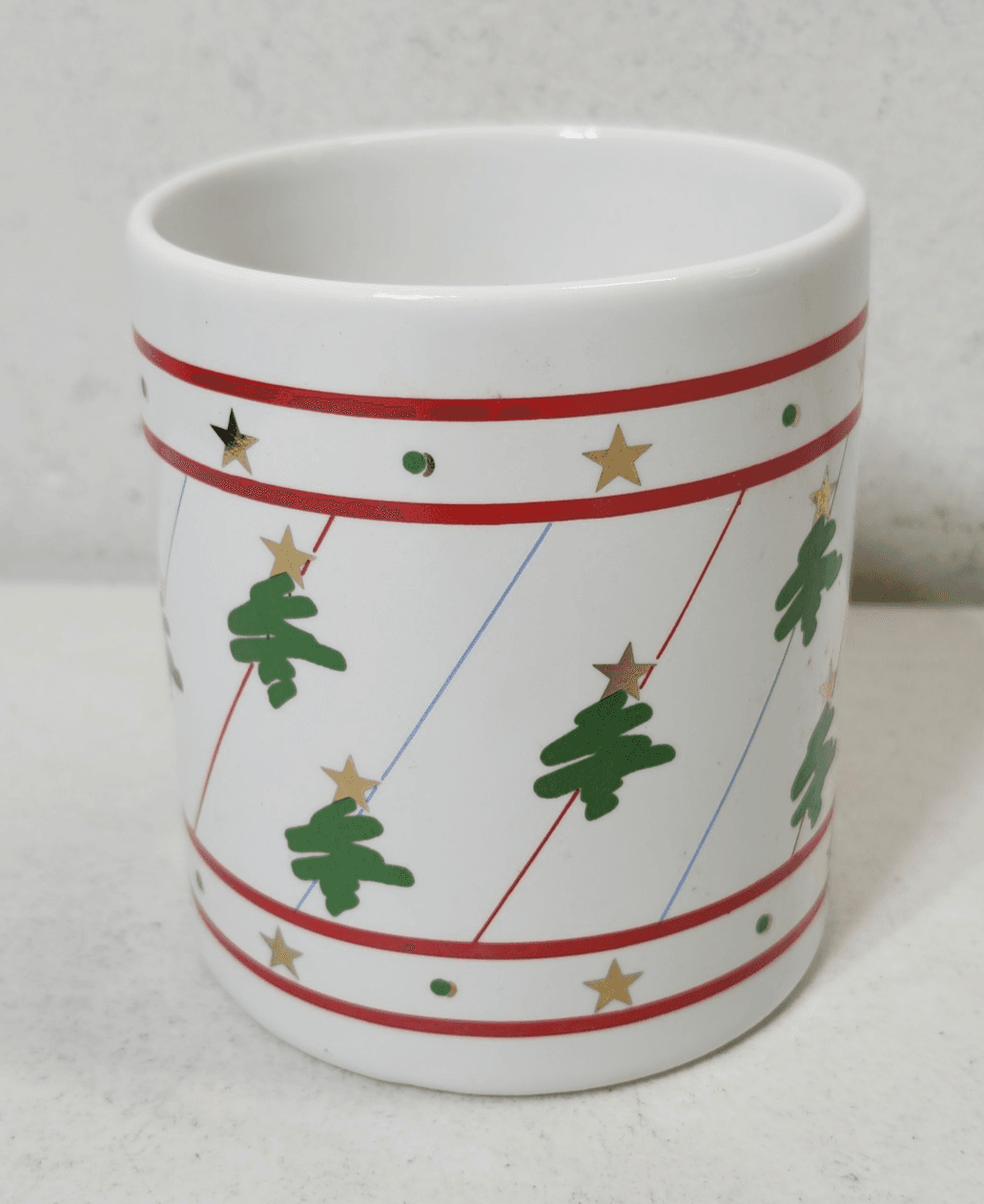 Christmas Village Holiday Musical Coffee Hot Cocoa Mug - Thumbnail 4