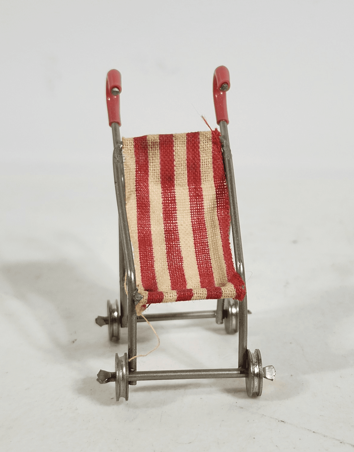 Dollhouse Miniature Stripes Baby Stroller Chair Buggy 1:12 Furniture Accessory - Thumbnail 2