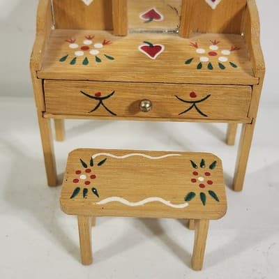 Vintage Dollhouse Miniature Painted Heart Wood Dressing Table & Stool - Thumbnail 3