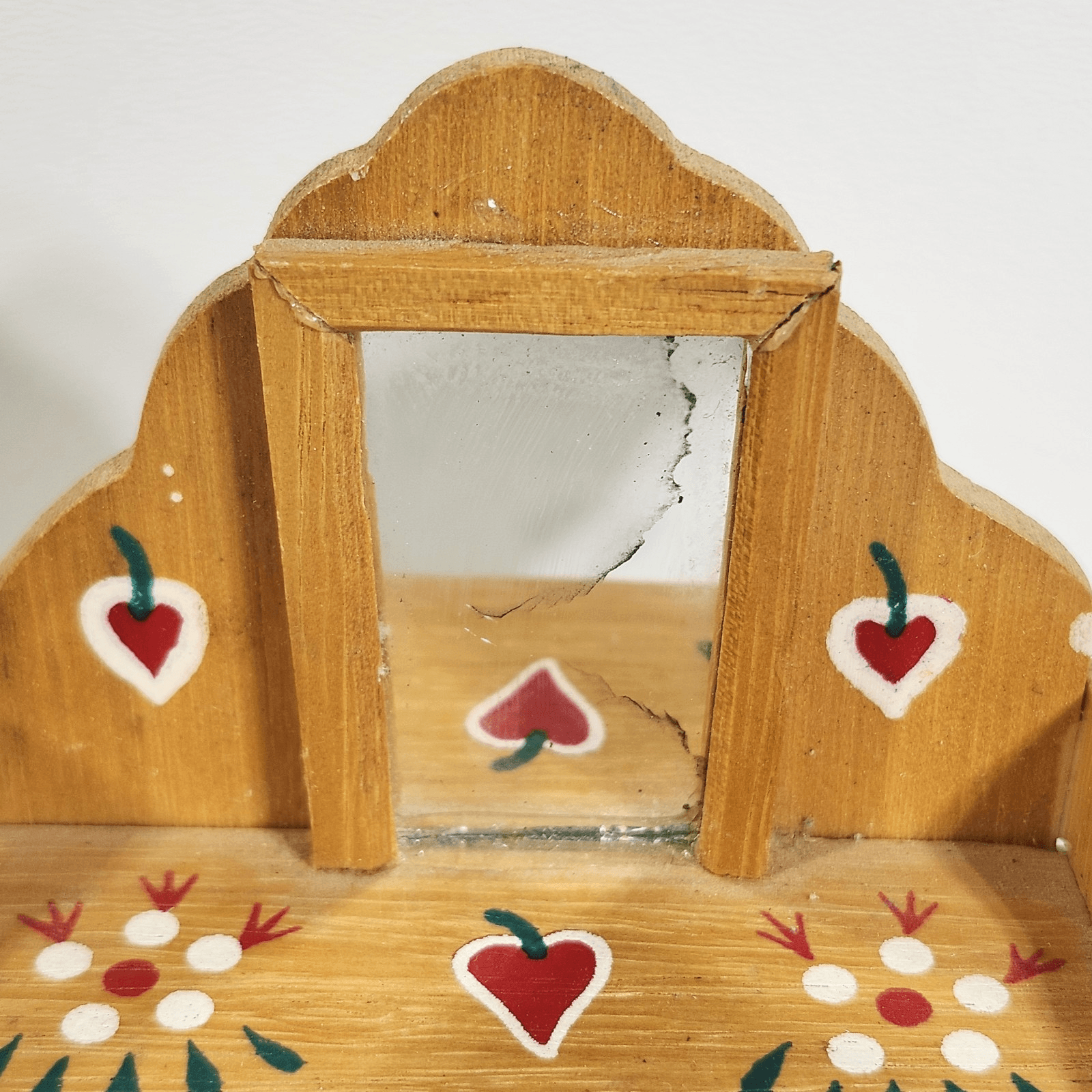 Vintage Dollhouse Miniature Painted Heart Wood Dressing Table & Stool - Thumbnail 4