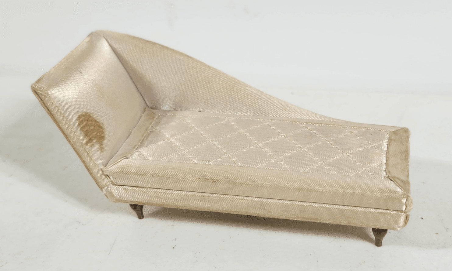 Ideal Petite Princess Dollhouse Boudoir Chaise Lounge Pink Satin Vintage Japan - Thumbnail 2