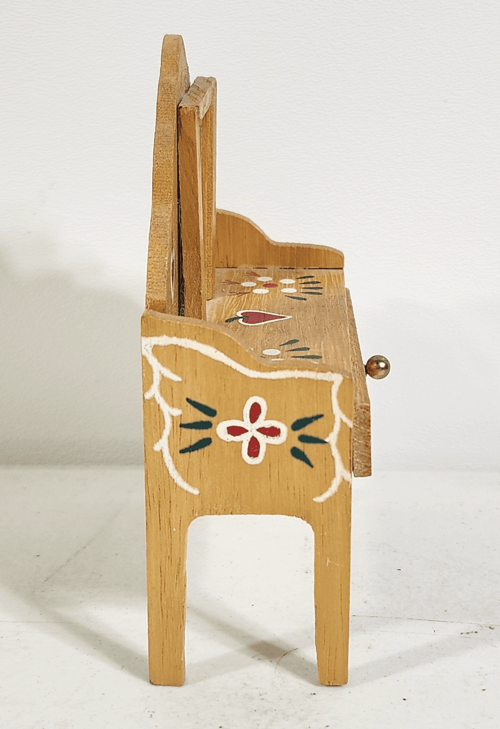 Vintage Dollhouse Miniature Painted Heart Wood Dressing Table & Stool - Thumbnail 7