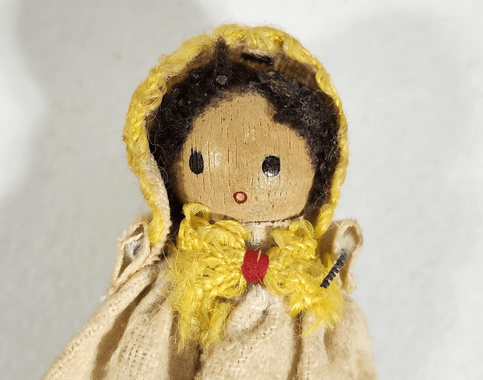 Vintage Wood Peg Doll Baby Yellow Dress - Thumbnail 2