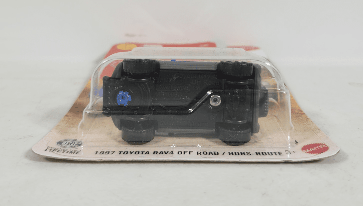 2026 Matchbox 1997 Toyota RAV4 Off Road/ Hors-Route Blue Car 1/64 Toy NEW - Thumbnail 5