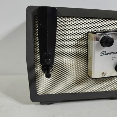 Vintage Kodak Brownie 8mm Movie Projector Model 10 with Case - Thumbnail 9