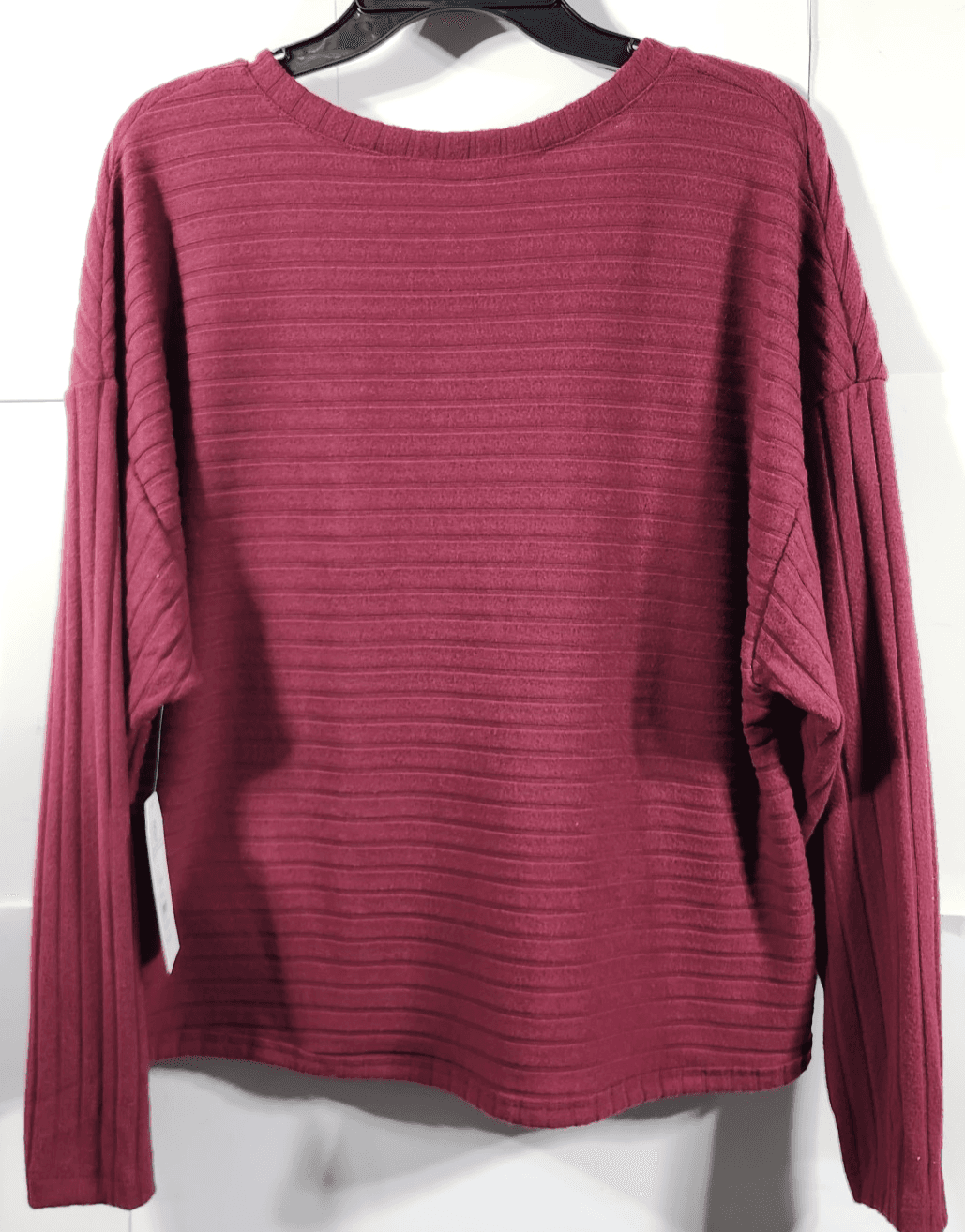 Time and Tru Women's L Shirt Ribbed Hacci V-neck Top Red NEW - Thumbnail 4