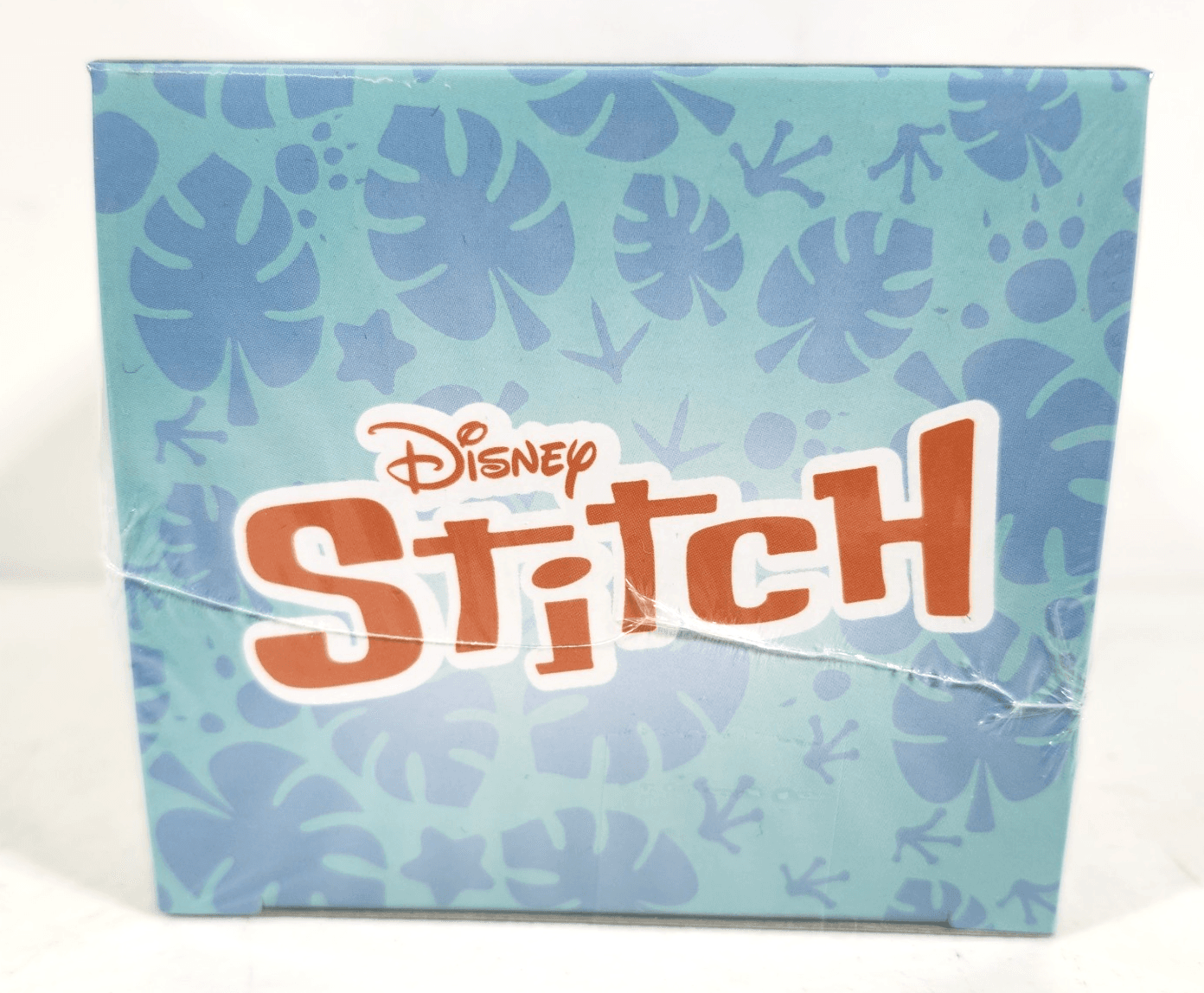 Just Play Happy Haul Stitch Goes Wild Scene Setter Narwhal Figure Toy - Thumbnail 5