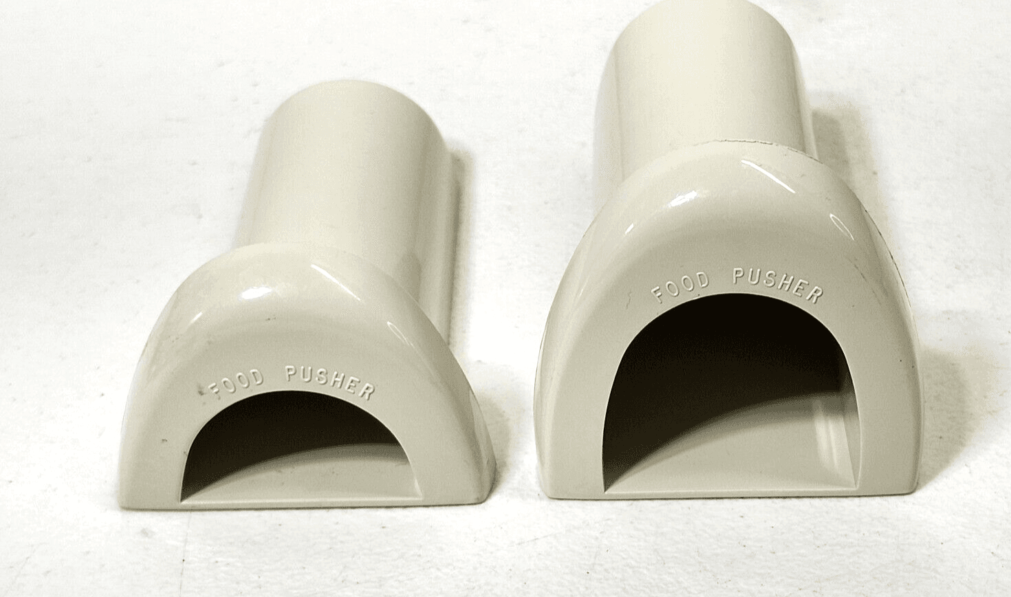 Oster Regency Kitchen Center 2 Piece Food Pusher Measuring Cup Replacement Part - Thumbnail 2