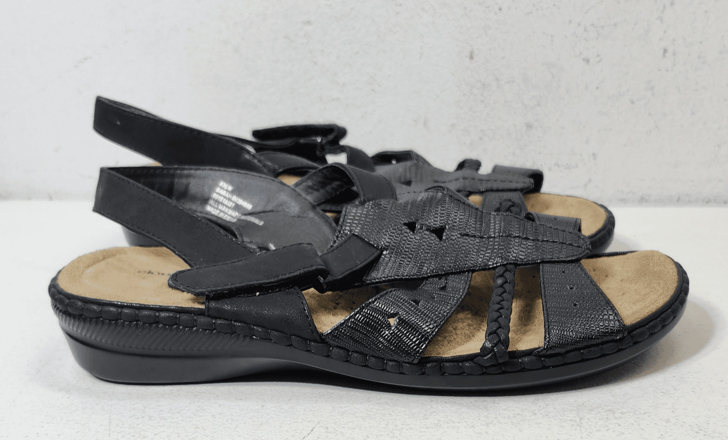 Comfort Strappy Sandals Women's Size 8.5 Black Cloudwalkers - Thumbnail 7