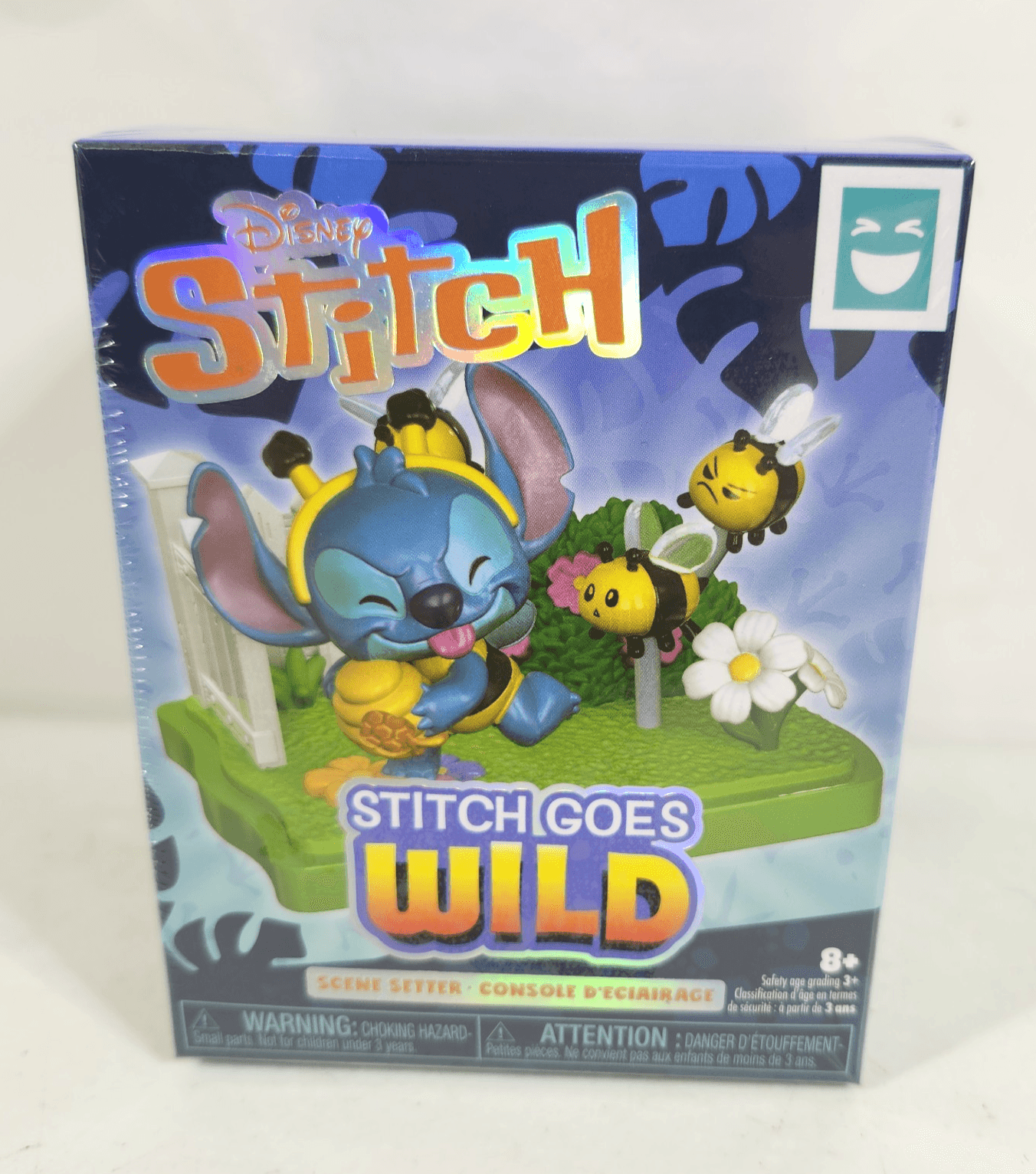 HAPPY HAUL Disney Stitch Goes Wild Scene Setters, Starfish Stitch At The Beach - Thumbnail 3