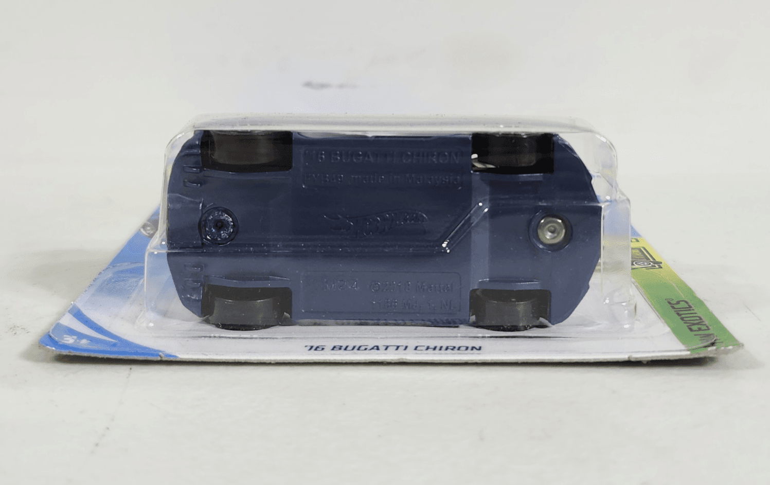 Hot Wheels '16 Bugatti Chiron HW Exotics Blue Car 1/64 Toy Vehicle NEW - Thumbnail 4