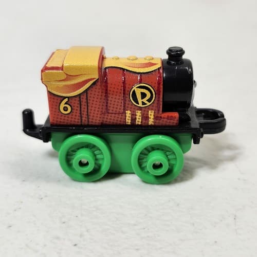 Thomas & Friends Mini Train Engine DC Super Friends Percy Robin Toy - Thumbnail 3