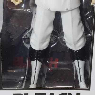 Bleach Thousand Year Blood War Yhwach 7" Action Figure McFarlane Toys NEW - Thumbnail 3