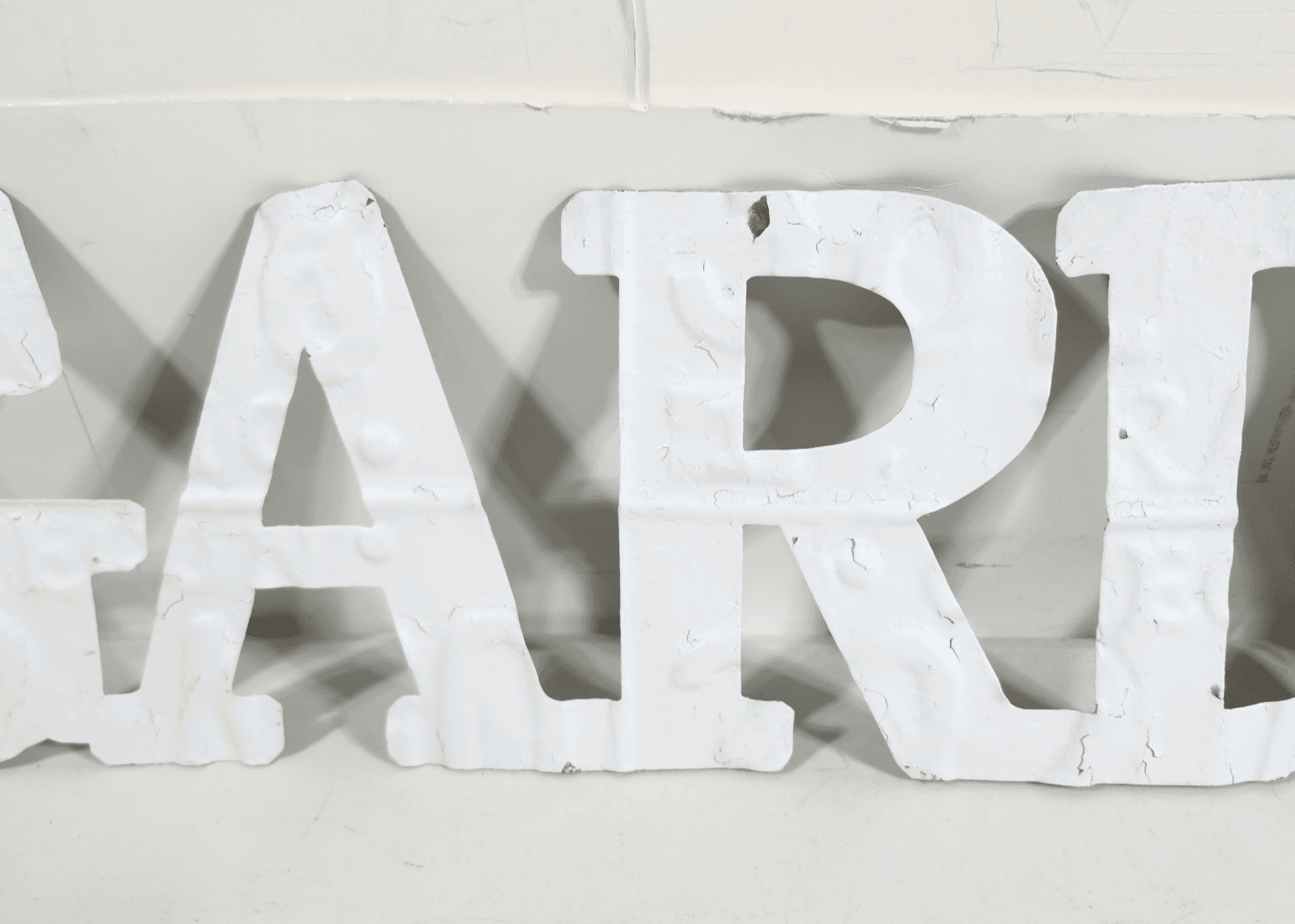 Garden Sign 28"x6" Hanging Metal Word Display Home Greenhouse Decor - Thumbnail 3