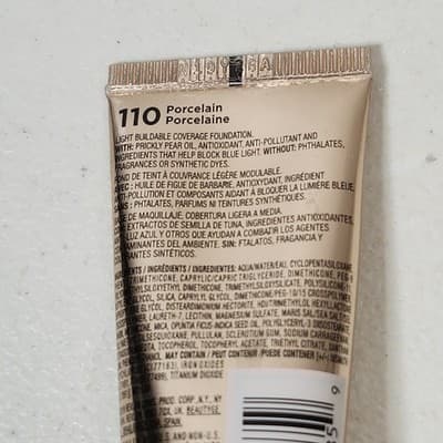 Revlon Photoready Candid Glow Foundations #110 Porcelain NEW - Thumbnail 3