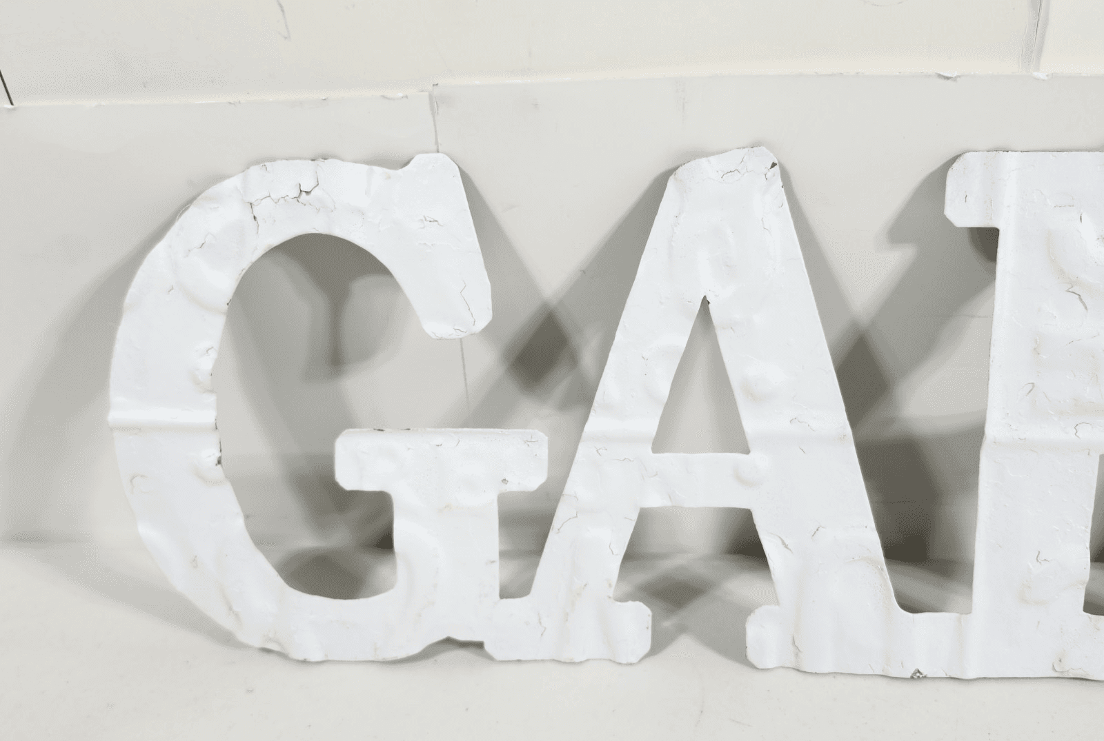 Garden Sign 28"x6" Hanging Metal Word Display Home Greenhouse Decor - Thumbnail 2
