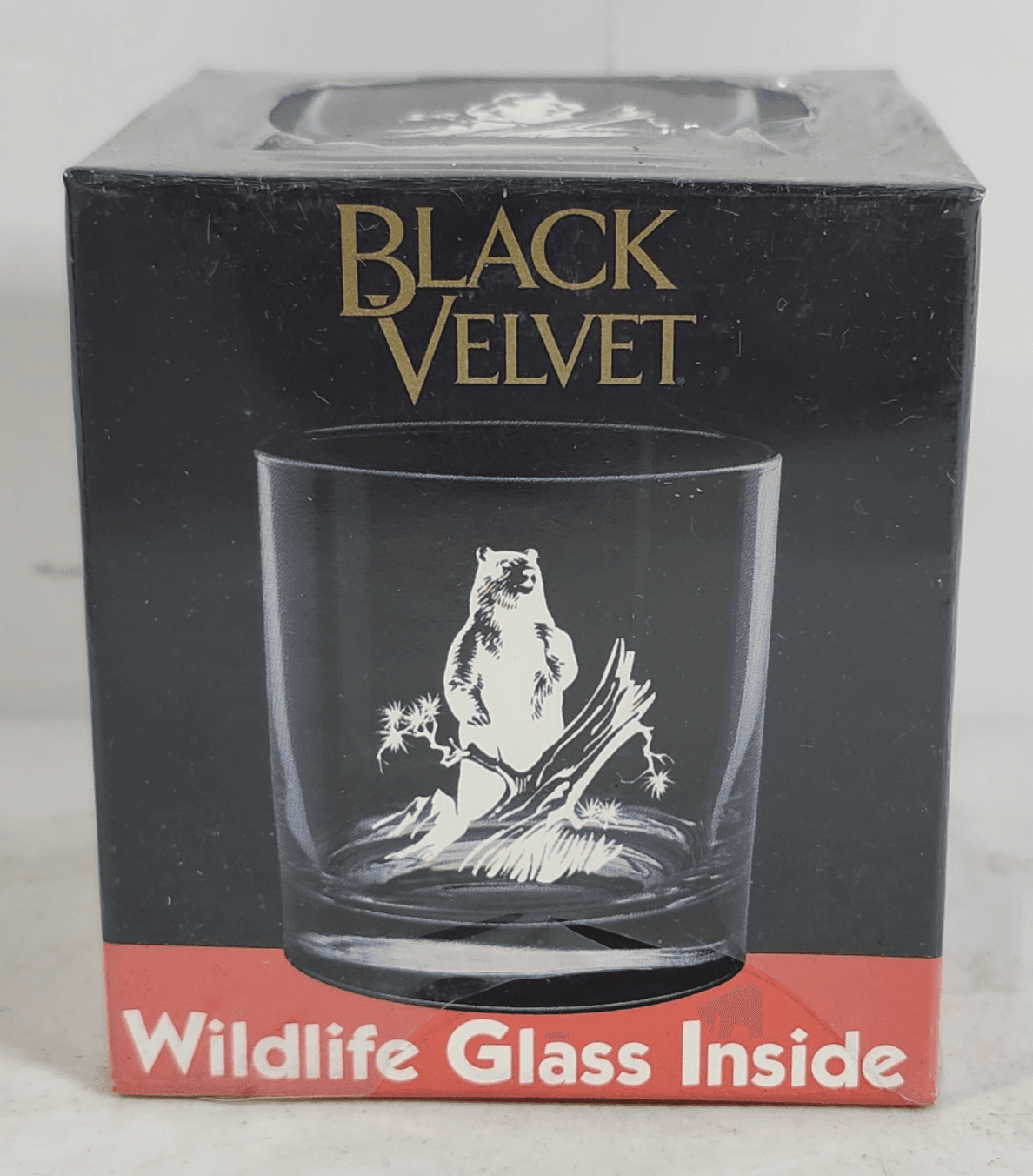 Wildlife Whiskey Glass In Box W/ Etched Bear Black Velvet Bar Decor NEW - Thumbnail 2