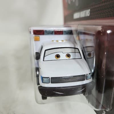 Disney Cars Rescue Morgan Martins Ambulance Toy NEW - Thumbnail 3