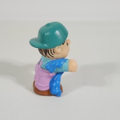 Peanuts Linus 2.5” Action Figure Toy UFS 1966 Vintage - Thumbnail 4